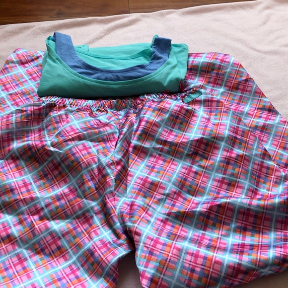 Sleepware - Picture 5 of 5